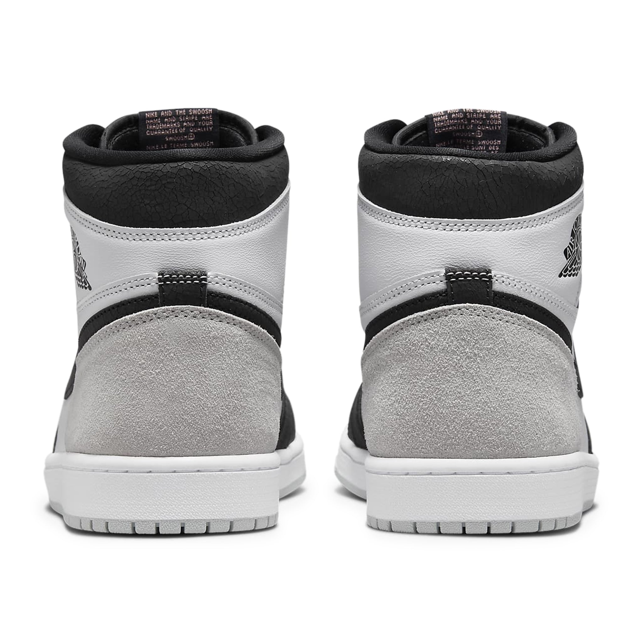 Heel view of Air Jordan 1 Retro High OG Stage Haze 555088-108